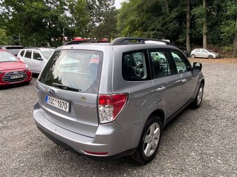 Subaru Forester 2.0i 110kW 4x4 automat klima tempomat 164tkm - 4