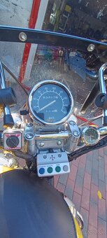 YAMAHA VIRAGO 535 - 4