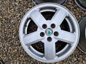 Skoda 5x100 R15 - 4