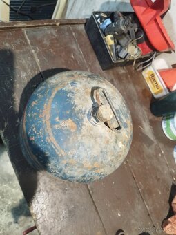 Plynová mala bomba - 4