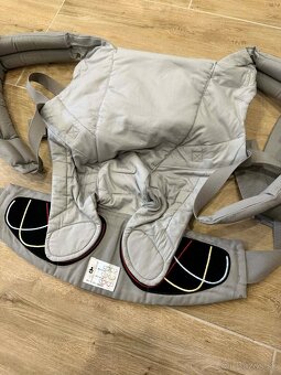 Ergobaby - 4