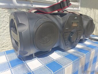 JVC RV-NB200BT boombox - 4
