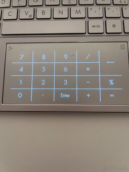 Predám ASUS Zenbook 13 i7 - skoro ako nový :) - 4