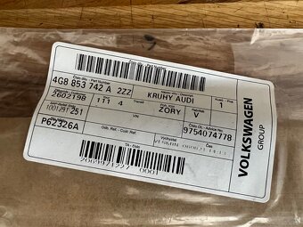 audi a7 rs7 znak original na zadnu kapotu 4G8 853 742 a 2zz - 4