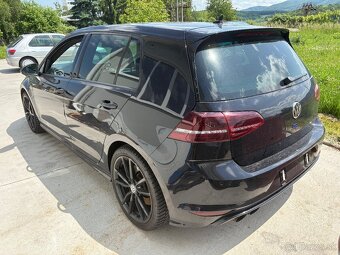 Golf R 221kw 4motion DSG Pokazeny motor - 4