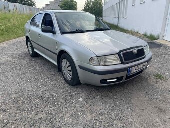 Škoda Octaviu 1.4 benzin 16V R.v 2002 - 4