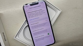 Apple iPhone 13 tmavý 128GB - 4