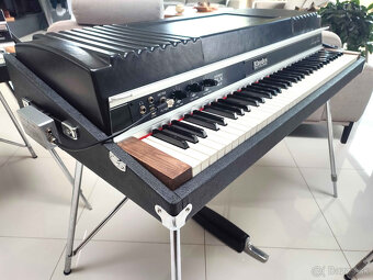 RHODES MARK II SeventyThree rok 1979 - 4