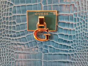Guess - 4