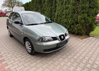 Seat Ibiza 1,2i Nová STK serviska benzín manuál 47 kw - 4