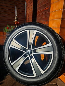 alu disky 5x114,3 R18 Lexus LS460 LS600 + 235/55 R18 zimné - 4