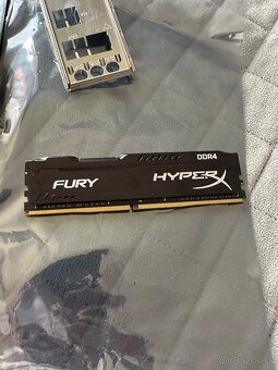 Intel i3 6100 Asus H110M-K DDR4 8GB - 4