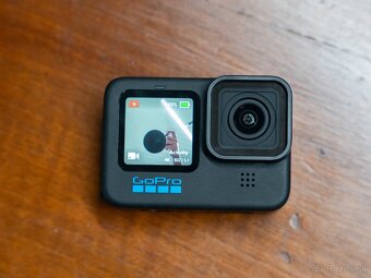 GoPro HERO 11 Black s PRISLUSENSTVOM - 4