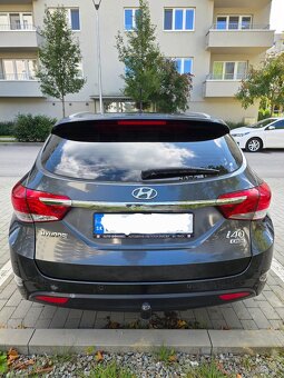 Predám hyundai i 40combi 1.7crdi 100kw - 4