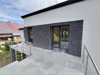Štvorizbový byt so záhradou na predaj v obci Spišské Bystré - 4
