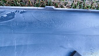 Predám predný nárazník RENAULT CLIO 5 - 4