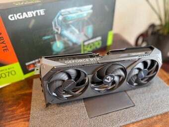 Gigabyte GeForce RTX 5070 Gaming OC 12GB - nova, zaruka - 4