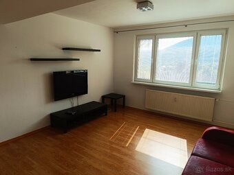 Prenajmeme 3 izbový byt Madridská - 4