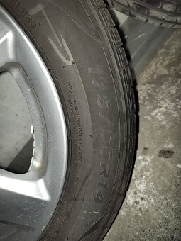 Predám pneumatiky a elektróny 175/65 R14 - 4
