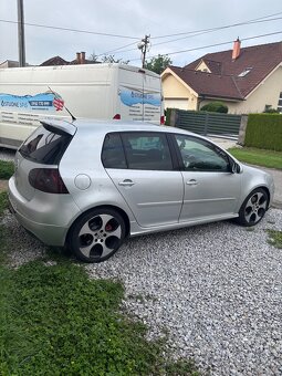 🟢 Volkswagen Golf 5 GTI 2.0 TFSI – 207 kW - 4