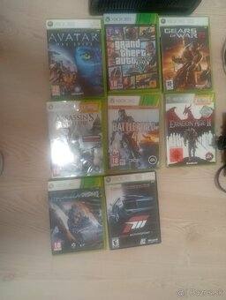 Na predaj Xbox 360 + 8 hier + kábel HDMI + 300 GB disk | GTA - 4