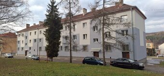 Predám 2-izbový byt - 4