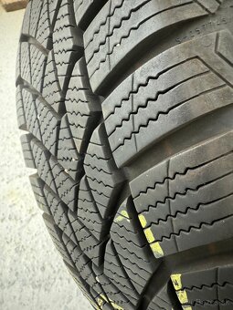 Predám zimné pneumatiky 185/60 r15 na nových RC diskoch - 4