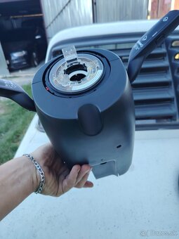 Predám náhradné diely audi a4 b8.5 facelift - 4