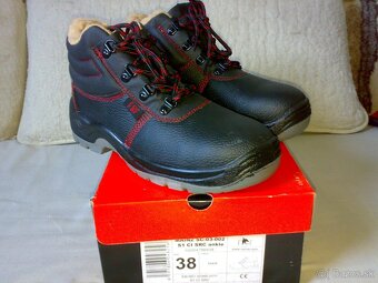 Pracovná obuv veľ. 38.NOVÁ  - 4