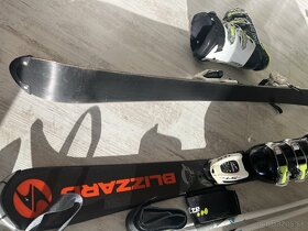 Detský lyžiarsky set lyže lyžiarky paličky 6R - 4