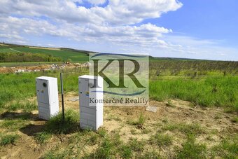 NOVÉ STAVEBNÉ POZEMKY V KRÁSNEJ LOKALITE KÚSOK OD NOVÝCH ZÁM - 4