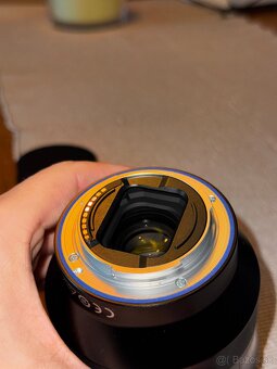 Sony FE - Zeiss Batis 25mm f2 - 4