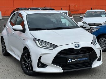 Toyota Yaris Hybrid 1.5 VVT-i Style 30 tisic km - 4