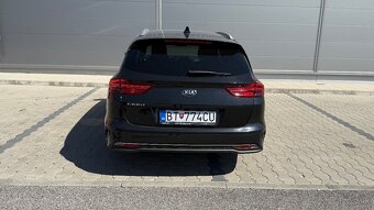 KIA Cee’d Sporty Wagon 1.6 CRDi 136k Platinum A/T - 4