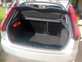 Ford Fiesta - 4
