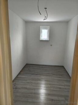 Maľovanie interiérov a exterierov - 4