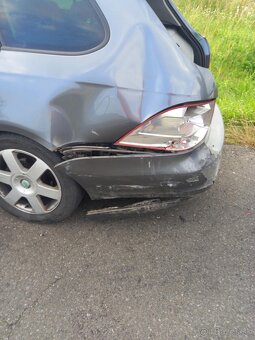 Volkswagen golf 5 - 4