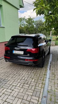 Audi Q7 - 4