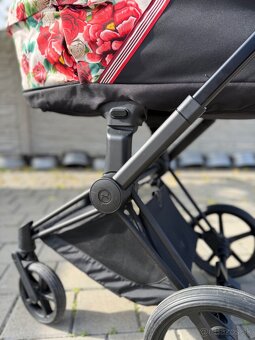 Cybex priam spring blossom light - 4