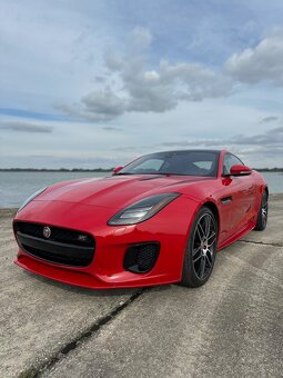Jaguar F-Type Chequered Flag limited edition - 4