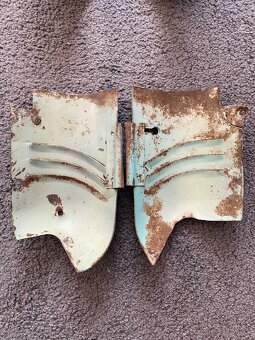 Prsíčka Jawa 550 - 4