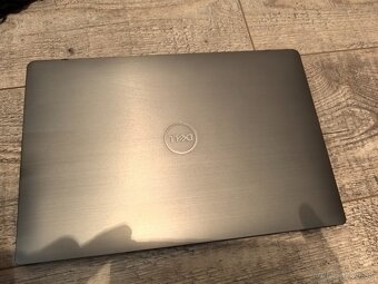 Dell Latitude 7400 - 4