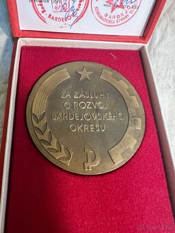 Plaketa v etui a venovaním - 4