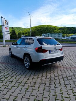 BMW X1 2.0d xdrive - 4