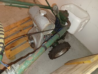 Predám malotraktor kosačku - 4