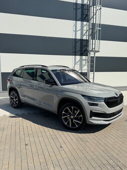 ŠKODA KODIAQ SPORTLINE 4x4 2.0 TDI 147 KW NARDO GREY 2022 - 4