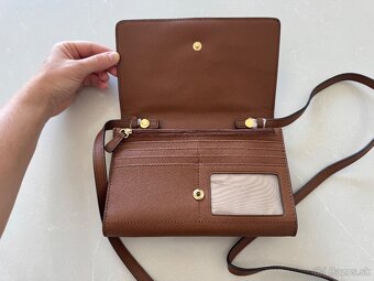Michael Kors kožená crossbody kabelka - 4