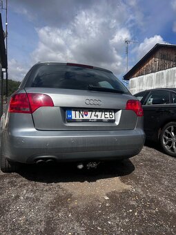 Audi A4b7 - 4