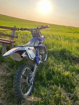 Yamaha YZF 450 - 4
