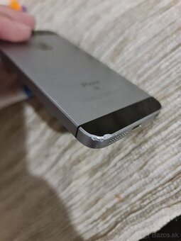 Iphone SE 2016 - 4
